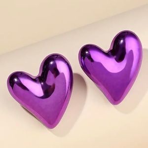 - NEW vintage inspired chunky purple heart earrings-funky statement earrings💜